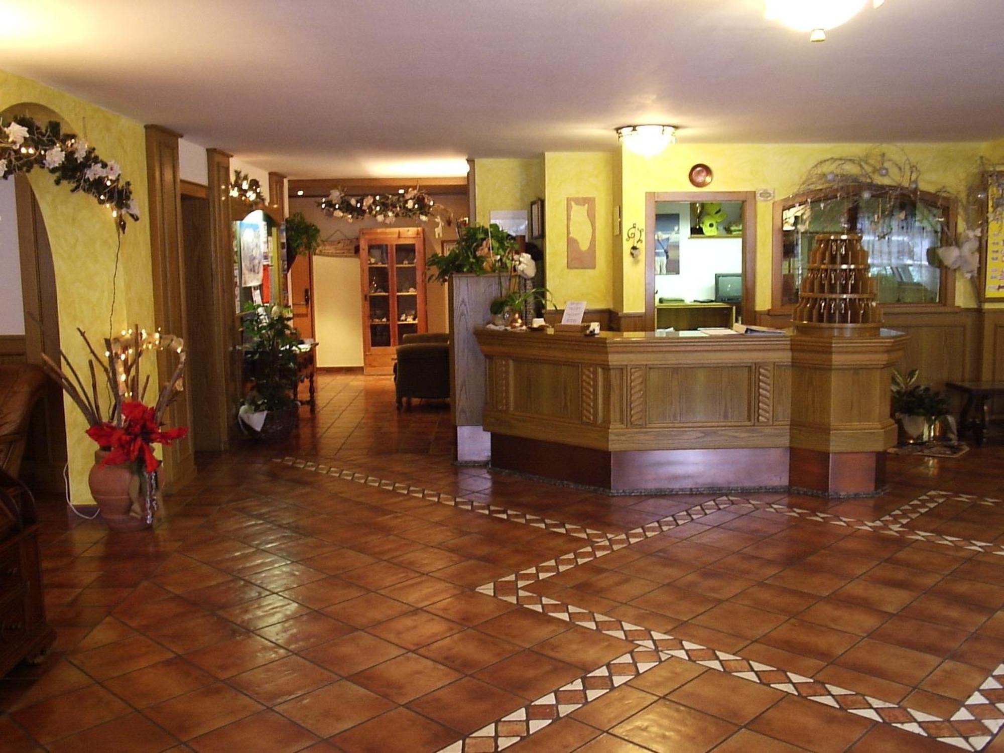 Hotel La Baita Andalo Exterior photo